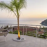 Acquamarina, Family With Pool - 300 Meters From The *