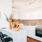 Apartment Acquamarina, Family With Pool - 300 Meters From The Santa Maria (Vibo Valentia)