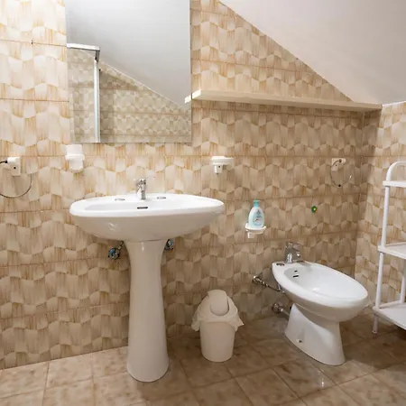 Acquamarina With Pool And Sea View - 300 Meters From The