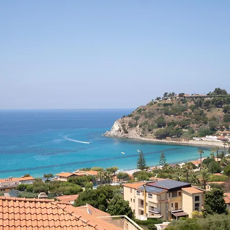 Acquamarina With Pool And Sea View - 300 Meters From The