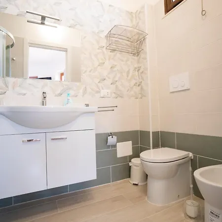 Acquamarina With Pool And Sea View - 300 Meters From The