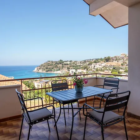 Acquamarina With Pool And Sea View - 300 Meters From The *