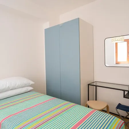 아파트 Acquamarina With Pool And Sea View - 300 Meters From The