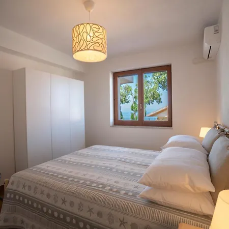 Acquamarina With Pool And Sea View - 300 Meters From The Апартаменты