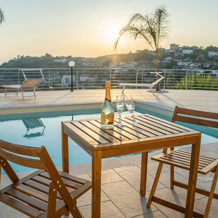 Acquamarina With Pool And Sea View - 300 Meters From The 아파트