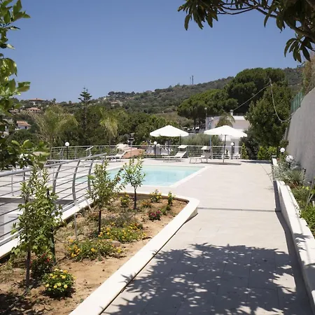 Acquamarina, Family With Pool - 300 Meters From The Appartamento Santa Maria (Vibo Valentia)