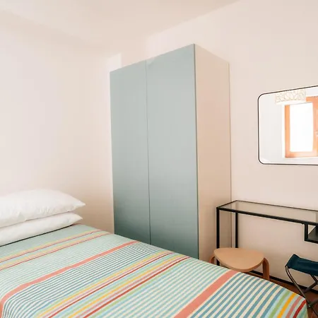 Acquamarina, Family With Pool - 300 Meters From The Appartamento *
