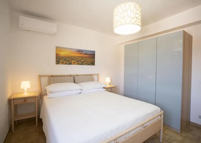 Daire Acquamarina, Family With Pool - 300 Meters From The