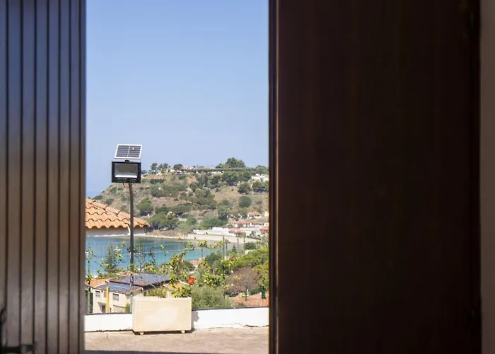 Daire Acquamarina, Family With Pool - 300 Meters From The Santa Maria (Vibo Valentia)