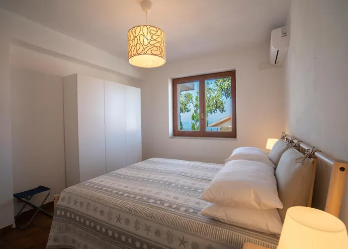 Lägenhet Acquamarina, Family With Pool - 300 Meters From The *