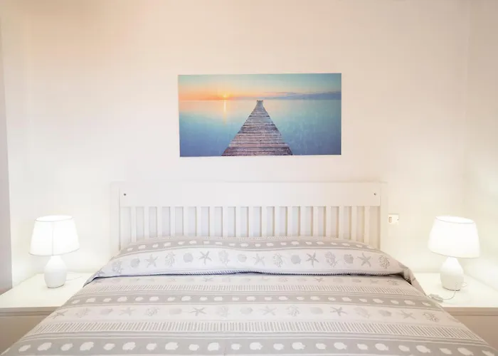 Acquamarina, Family With Pool - 300 Meters From The Lägenhet Santa Maria (Vibo Valentia)