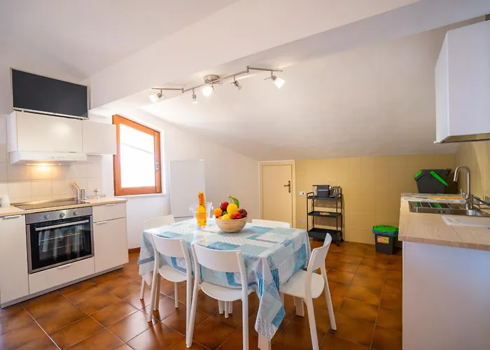 Lägenhet Acquamarina, Family With Pool - 300 Meters From The